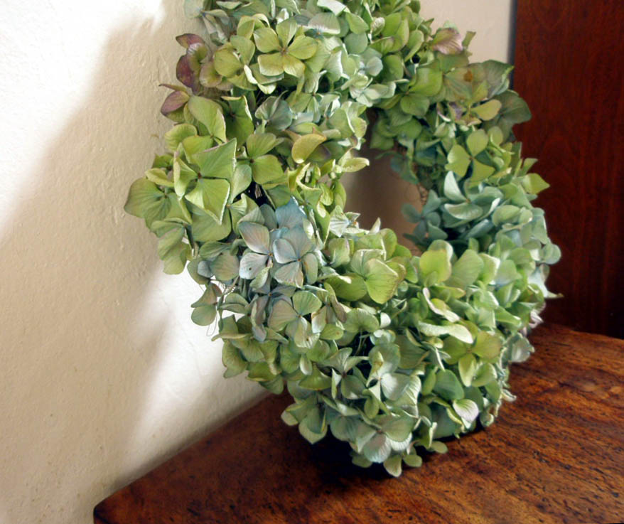 秋色紫陽花リースの作り方 手順 3 ドライフラワー ブリザーブドフラワー フラワー ガーデニング アトリエ ハンドメイドレシピ 作り方 と手作り情報サイト