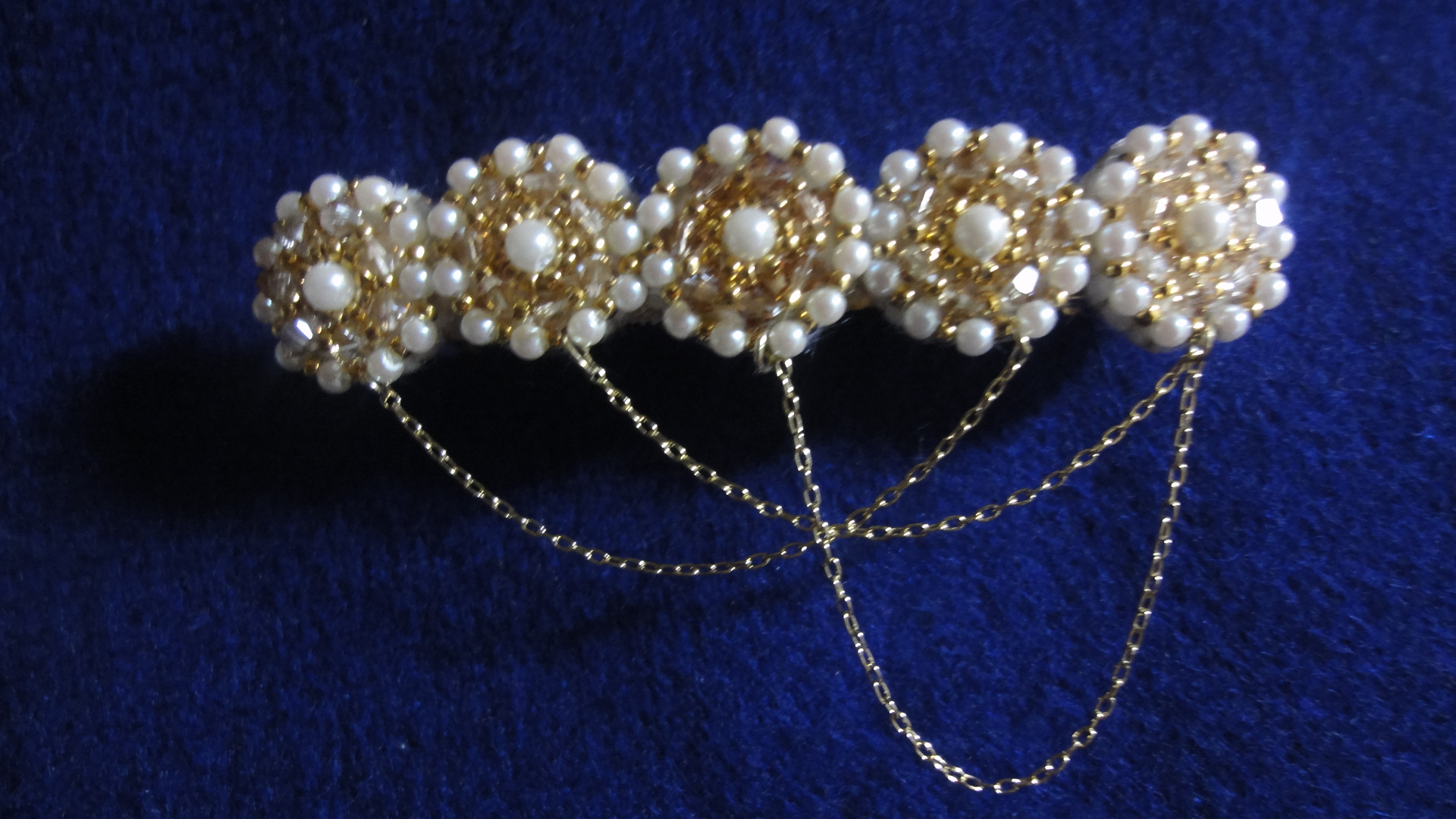 ビーズバレッタの作り方 その他 その他 アトリエ ハンドメイドレシピ 作り方 と手作り情報サイト