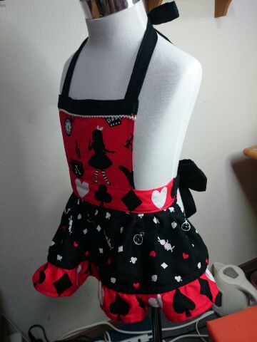 アリスのカフェエプロン 1 の作り方 その他 その他 アトリエ ハンドメイドレシピ 作り方 と手作り情報サイト
