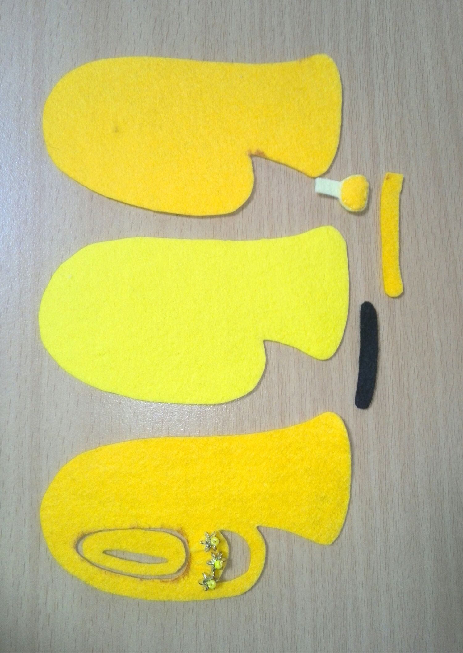 マスコット チューバの作り方 手順 2 その他 その他 アトリエ ハンドメイドレシピ 作り方 と手作り情報サイト マスコット チューバの作り方 手順 2 その他 その他 アトリエ ハンドメイドレシピ 作り方 と手作り情報サイト