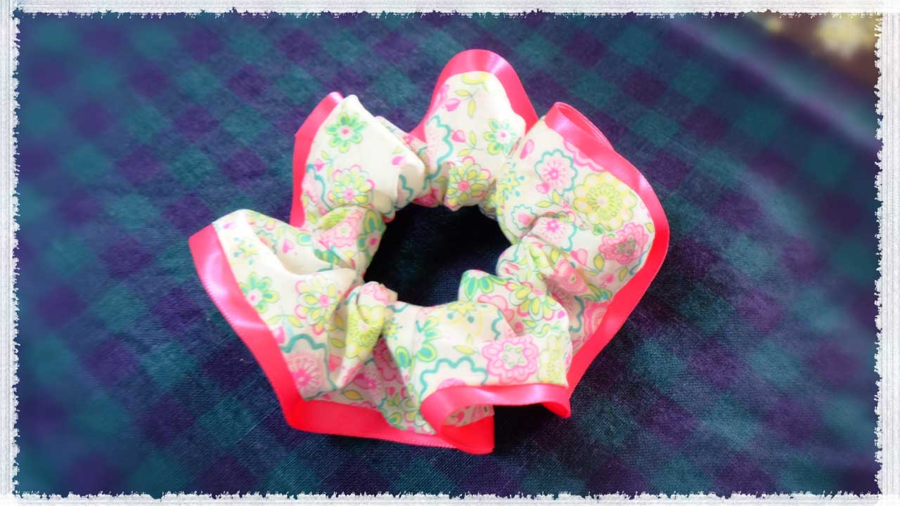 布の縫うガーリー シュシュの作り方の作り方 その他 その他 アトリエ ハンドメイドレシピ 作り方 と手作り情報サイト