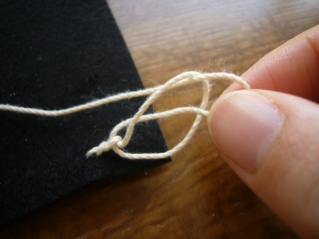 かんたんスカート のレシピに使用 糸ループの作り方 手順 5 その他 その他 アトリエ ハンドメイドレシピ 作り方 と手作り情報サイト