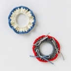 はじめてのニット　くさり編みのシンプルシュシュ