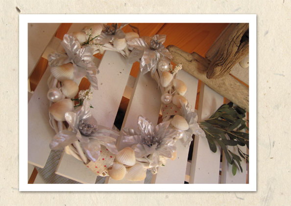 100円均一で 貝殻のクリスマスリースの作り方 手順 6 その他 アート 写真 アトリエ ハンドメイドレシピ 作り方 と手作り情報サイト