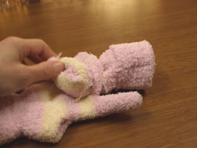 縫わずに作る手袋人形 の作り方 手順 4 人形 おもちゃ アトリエ ハンドメイドレシピ 作り方 と手作り情報サイト