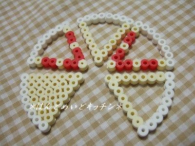アイロンビーズでケーキ の作り方 手順 4 その他 その他 アトリエ ハンドメイドレシピ 作り方 と手作り情報サイト