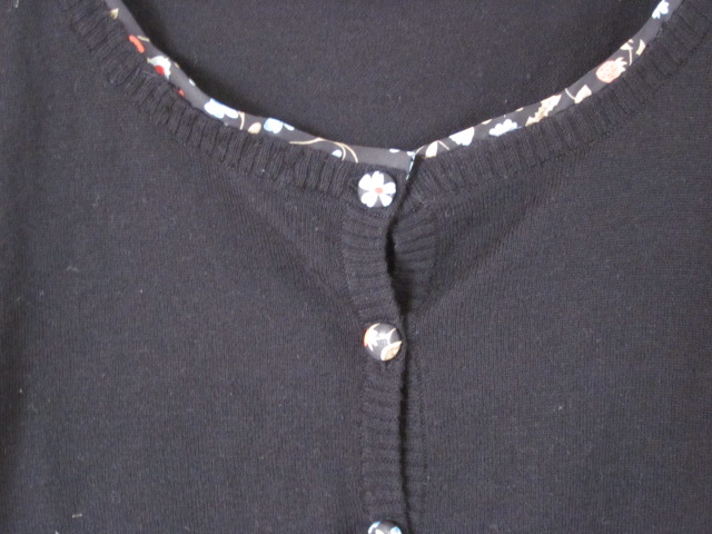 リバティでおしゃれリメイク カーディガン 61の作り方 手順 3 その他 リメイク デコレーション アトリエ ハンドメイドレシピ 作り方 と手作り情報サイト