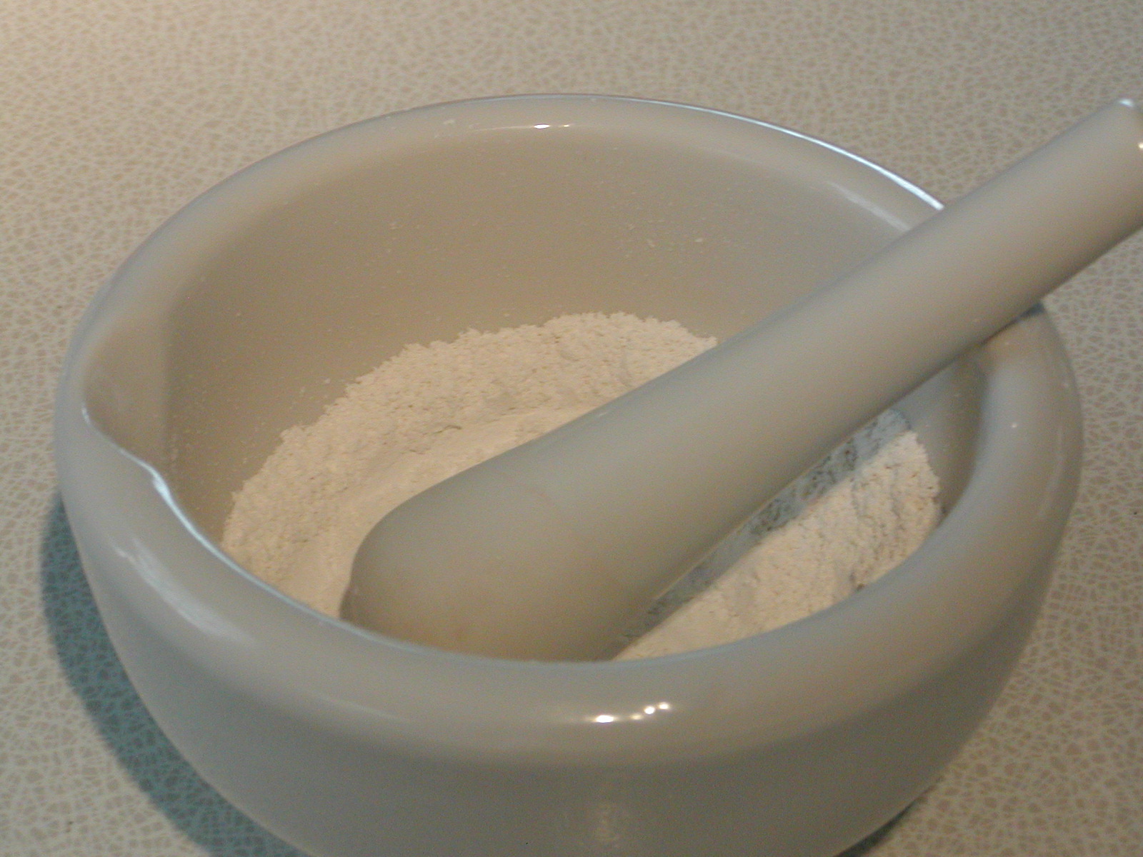 カオリンの歯磨き剤の作り方 手順 1 その他 家具 生活雑貨 アトリエ ハンドメイドレシピ 作り方 と手作り情報サイト