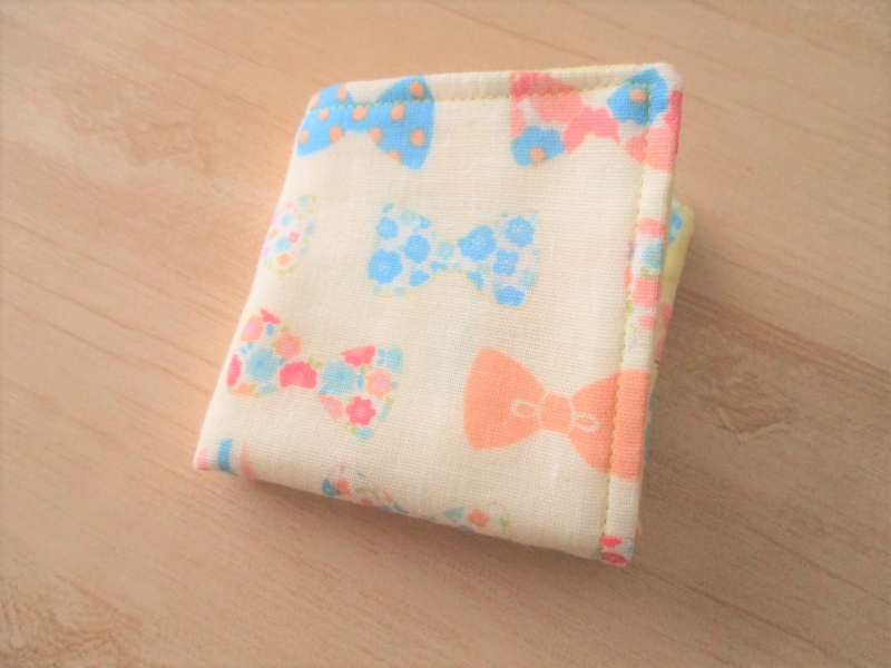 小さめサイズが使いやすい お子様用ガーゼハンカチの作り方 手順 12 その他 ベビー キッズ アトリエ ハンドメイドレシピ 作り方 と手作り 情報サイト