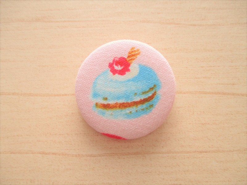 ハギレ活用 キットで簡単 オリジナル缶バッチの作り方 手順 13 その他 紙小物 ステーショナリー アトリエ ハンドメイドレシピ 作り方 と手作り情報サイト