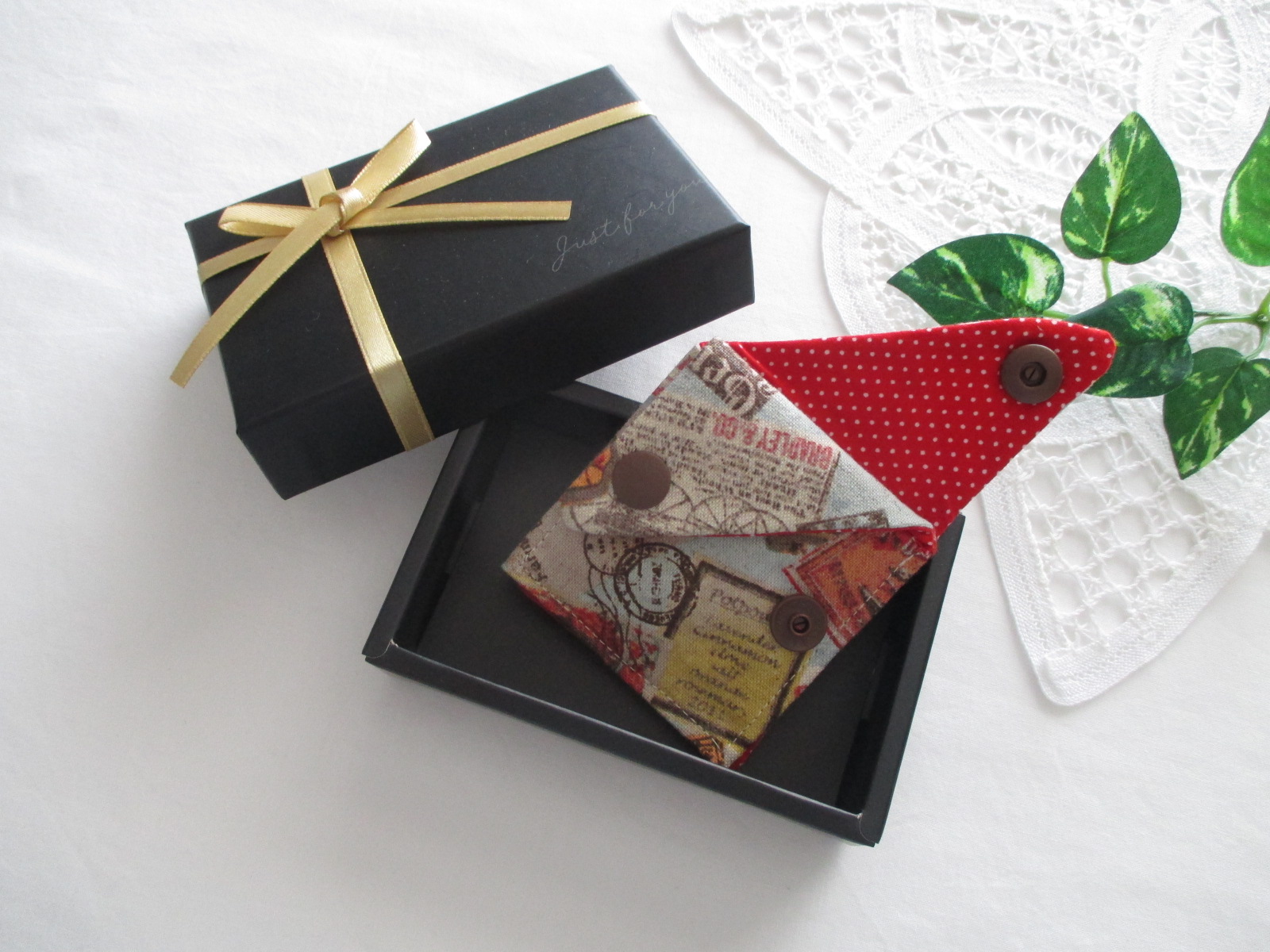 2回縫うだけ‼分けて収納できる‼便利なコインケースの作り方 手順｜13｜財布｜バッグ・財布・小物｜ アトリエ |  ハンドメイドレシピ（作り方）と手作り情報サイト