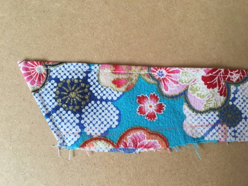 2歳用 アロハシャツ の作り方 手順 8 子供服 ベビー キッズ アトリエ ハンドメイドレシピ 作り方 と手作り情報サイト