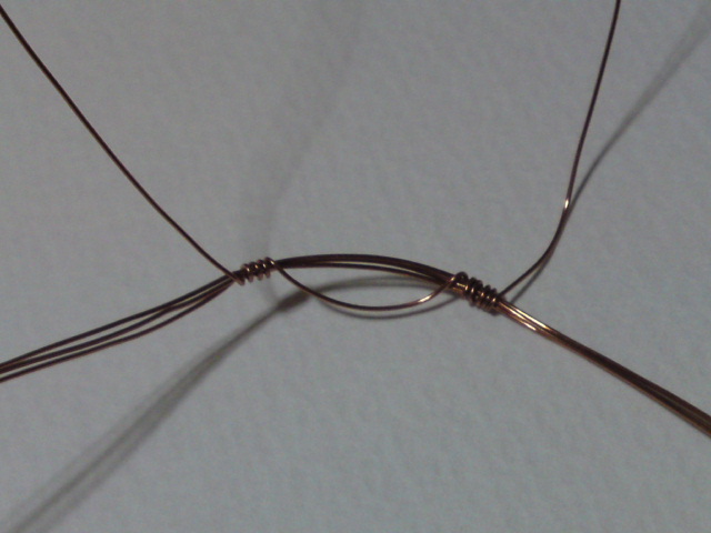 天使のワイヤーペンダントの作り方 手順 2 その他 その他 アトリエ ハンドメイドレシピ 作り方 と手作り情報サイト