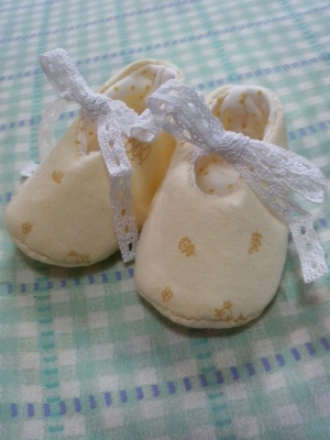 ファーストシューズの作り方 その他 その他 アトリエ ハンドメイドレシピ 作り方 と手作り情報サイト