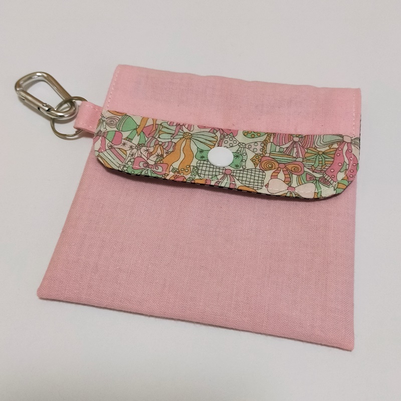 バックにつけるレジ袋ポーチ 用途はいろいろの作り方 ポーチ バッグ 財布 小物 アトリエ ハンドメイドレシピ 作り方 と手作り情報サイト バックにつけるレジ袋ポーチ 用途はいろいろの作り方 ポーチ バッグ 財布 小物 アトリエ ハンドメイドレシピ 作り方 と手作り情報サイト