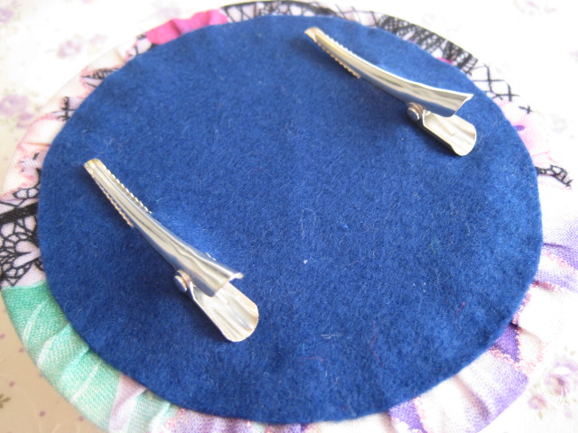 ミニハット プチハット の髪飾りの作り方 手順 24 その他 ファッション アトリエ ハンドメイドレシピ 作り方 と手作り情報サイト