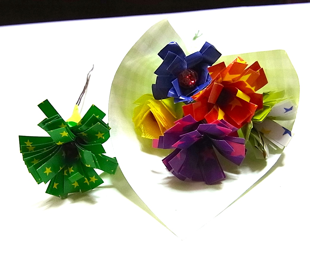 ミニミニバラのバスケットの作り方 手順 7 折り紙 紙小物 ステーショナリー アトリエ ハンドメイドレシピ 作り方 と手作り情報サイト