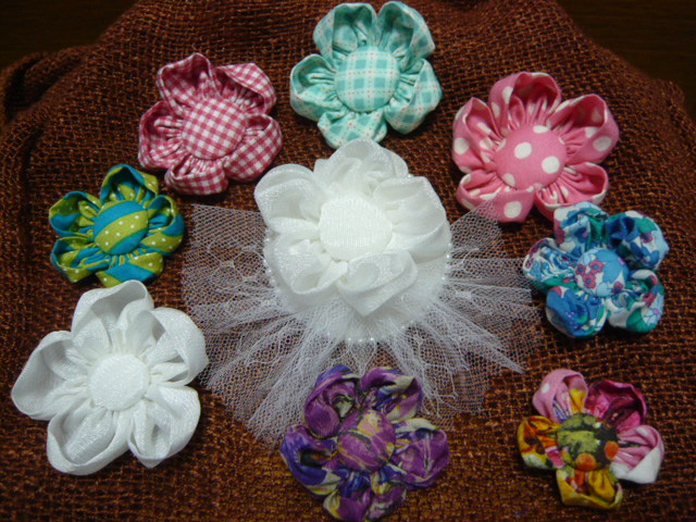 四角 De 丸 花コサージュの作り方 手順 10 その他 その他 アトリエ ハンドメイドレシピ 作り方 と手作り情報サイト