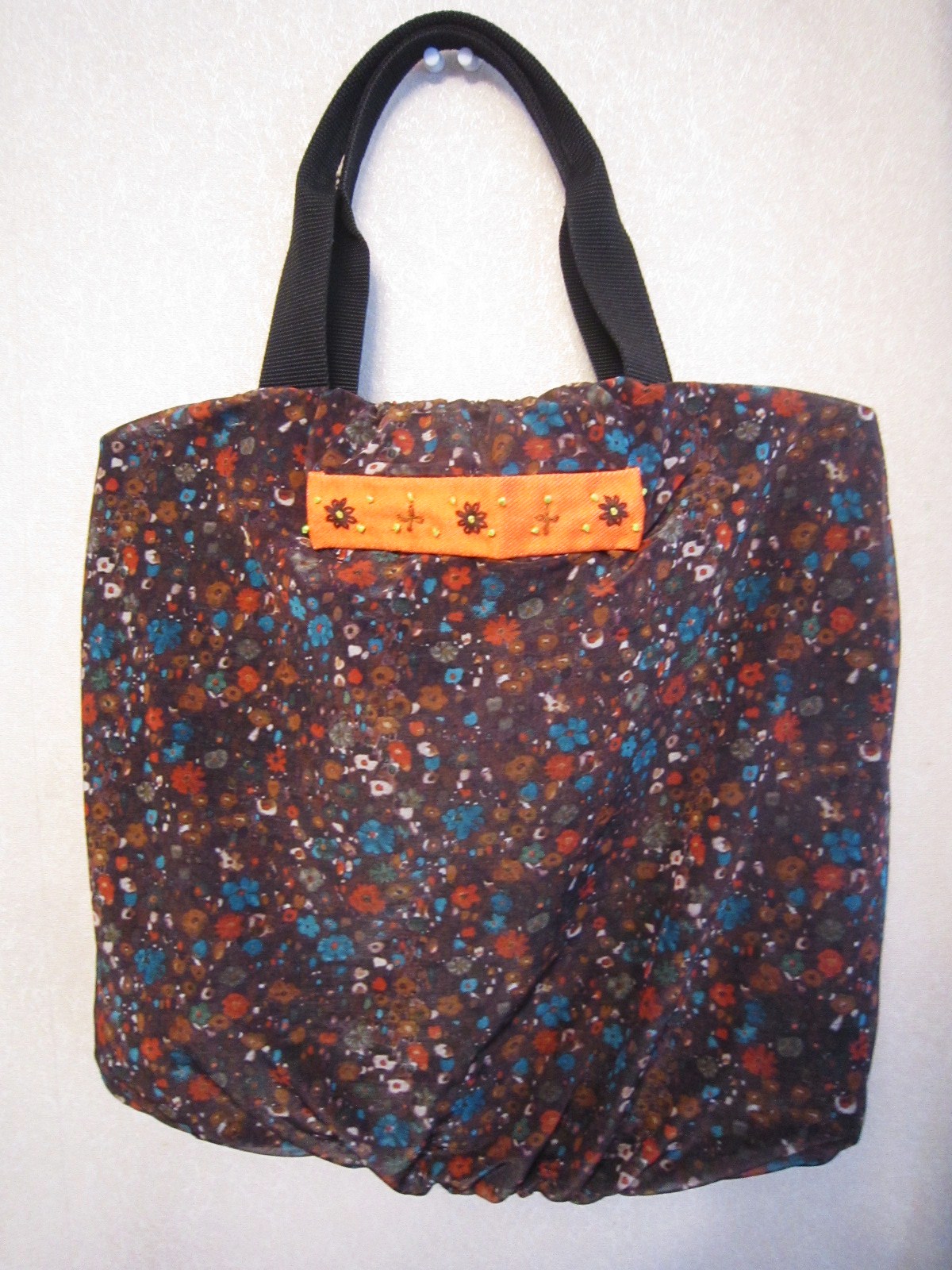 お花 の刺繍のエコバッグ の作り方 手順 10 エコバッグ バッグ 財布 小物 アトリエ ハンドメイドレシピ 作り方 と手作り情報サイト