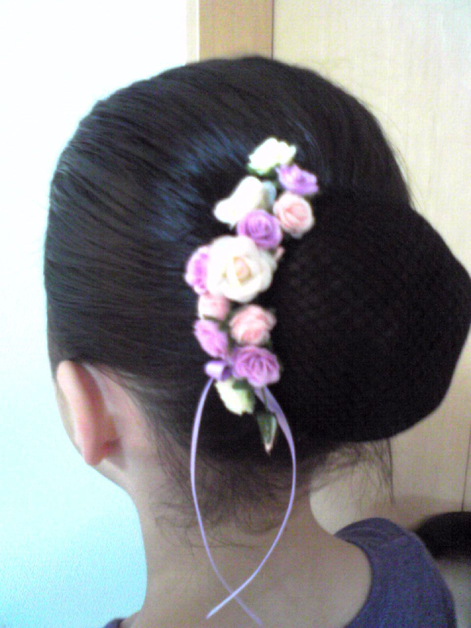 お花の髪飾りの作り方 手順 9 その他 ファッション アトリエ ハンドメイドレシピ 作り方 と手作り情報サイト