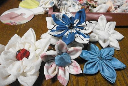 はぎれで花 の作り方 手順 19 その他 その他 アトリエ ハンドメイドレシピ 作り方 と手作り情報サイト