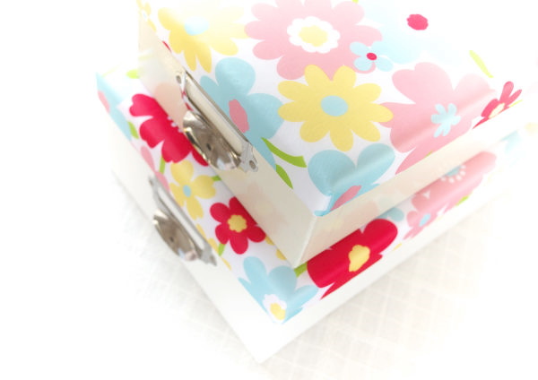 100均ダイソーのポリエステル布で作るお道具箱の作り方 手順 6 その他 リメイク デコレーション アトリエ ハンドメイドレシピ 作り方 と手作り情報サイト