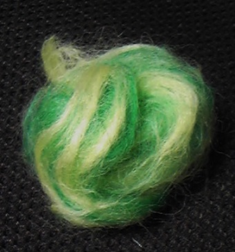 羊毛フェルトでマーブル模様のキーホルダーの作り方 手順 3 その他 その他 アトリエ ハンドメイドレシピ 作り方 と手作り情報サイト